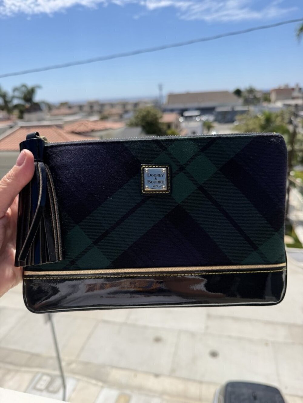 Dooney & Bourke green blue tartan plaid patent leather clutch tasseled preppy - Picture 10 of 11
